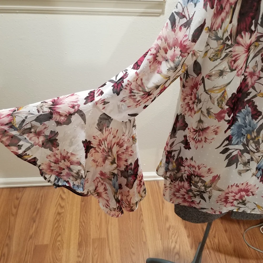 White House Black Market flowy sheer